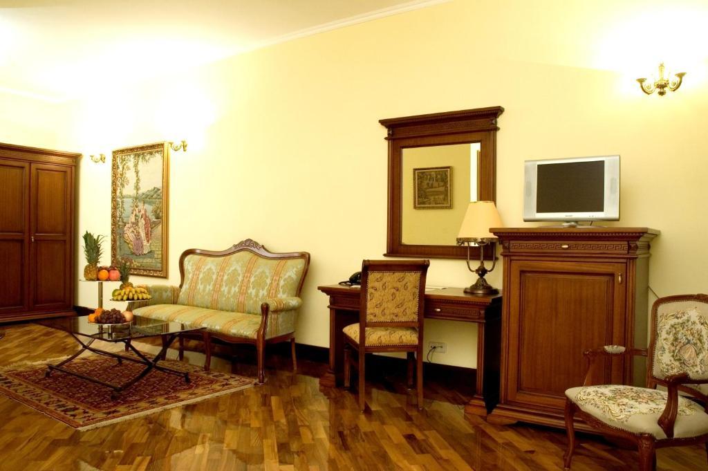 Hotel Optima Collection Dnipro Chambre photo